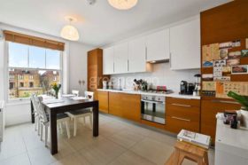 3&nbsp;Bedroom&nbsp;Flat